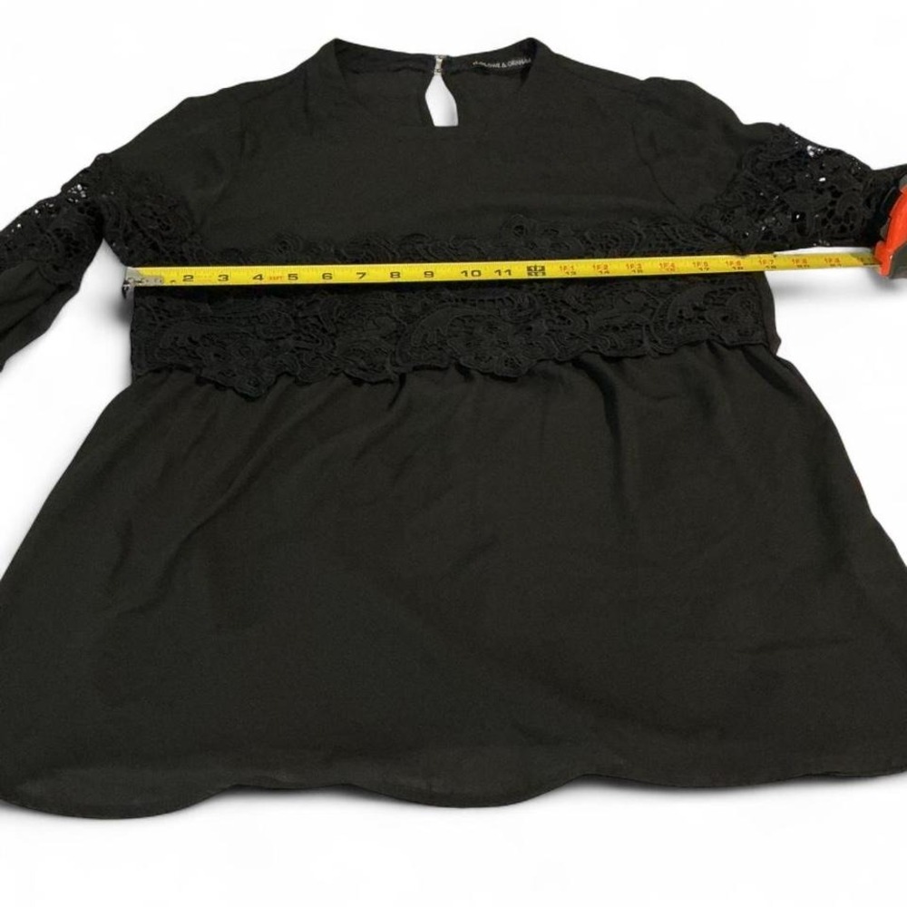 Black Lace Trim Peplum Blouse Medium Long Sleeve Keyhole - Picture 3 of 8